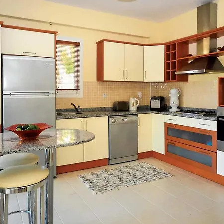 Sleeps 5 Air Con Wifi Göcek